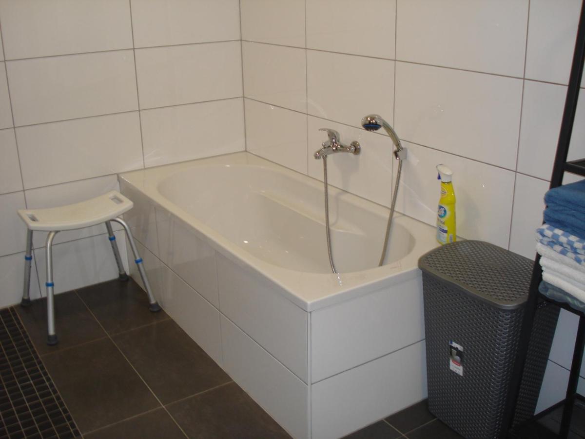 Appartement 45 Qm Mit Bad An Der Mosel - Naehe Koblenz Dieblich Exteriör bild